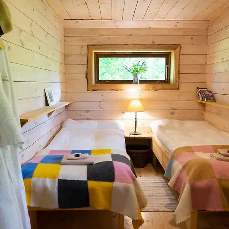 Muhu Namaste * Simisti