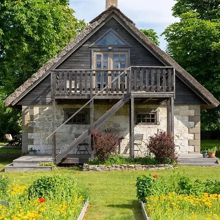Séjour chez l'habitant Muhu Namaste Simisti
