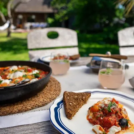 Séjour chez l'habitant Muhu Namaste *