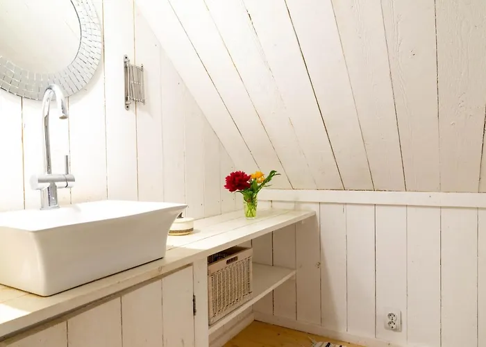 Muhu Namaste * Simisti