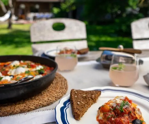 ホームステイ Muhu Namaste *